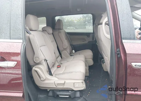 2021 Honda Odyssey Ex z USA, uszkodzony, nr VIN 5FNRL6H55MB016347